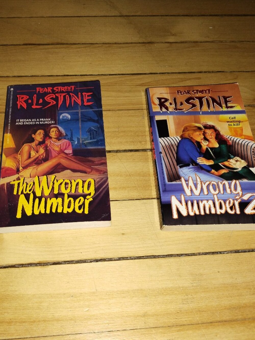 Fear Street : The Wrong Number 1 and 2 Books (R.L. Stine) Paperback